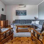 Holiday home Pet Friendly Apartment In Pula