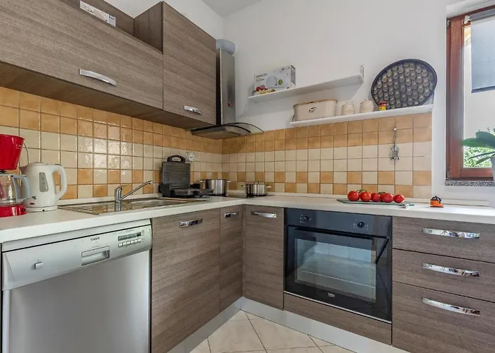 Pet Friendly Apartment In Pula * Pula