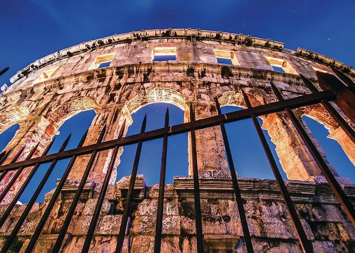 Vakantiehuis Pet Friendly Apartment In Pula *